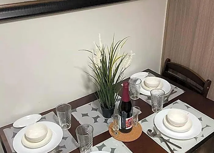 Shore 2 Tower 1 2 Bedroom Near Moa View Apartment Manila