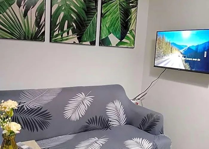 Shore 2 Tower 1 2 Bedroom Near Moa View * Manila