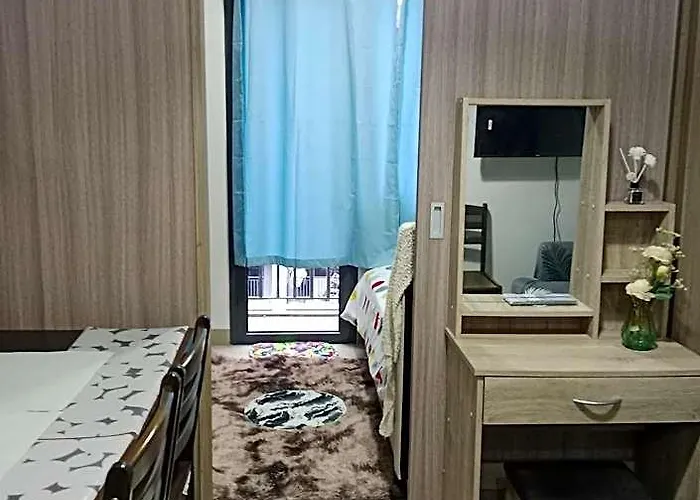 Shore 2 Tower 1 2 Bedroom Near Moa View Apartment