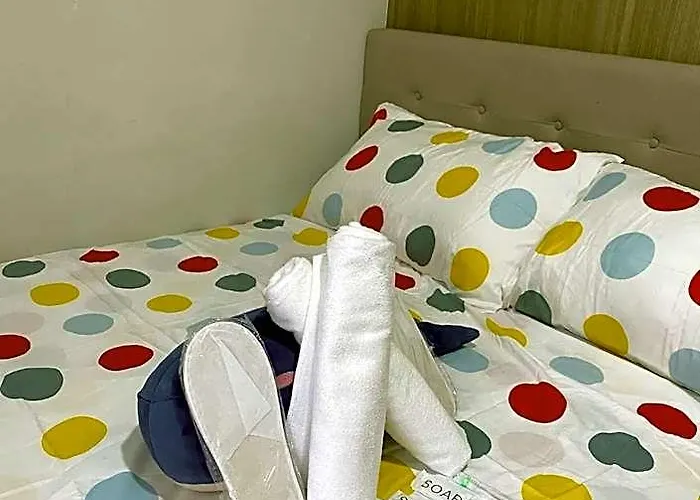 Shore 2 Tower 1 2 Bedroom Near Moa View Manila