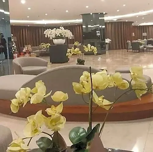 Shore 2 Tower 1 2 Bedroom Near Moa View Apartment Manila