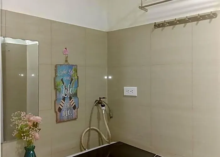Shore 2 Tower 1 2 Bedroom Near Moa View Apartment Manila